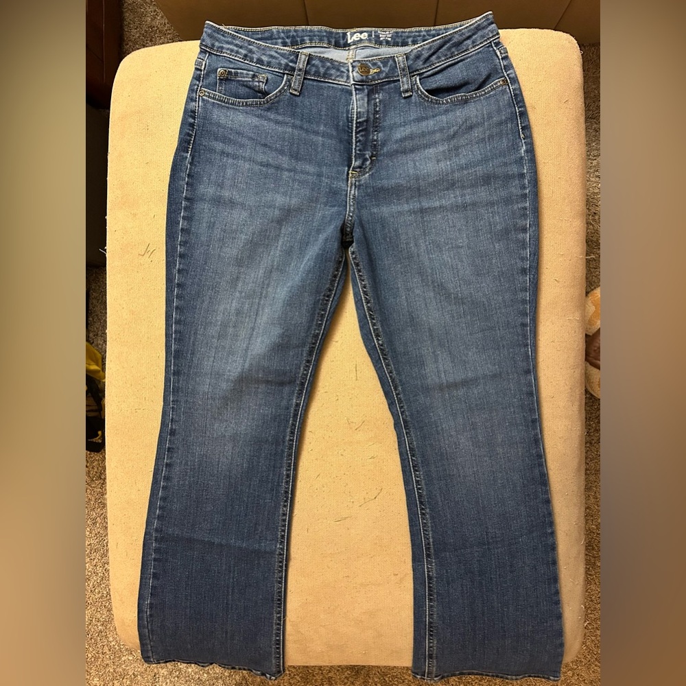 Lee Classic Blue Women's Jeans Boot Cut Regular Fit Mid Rise